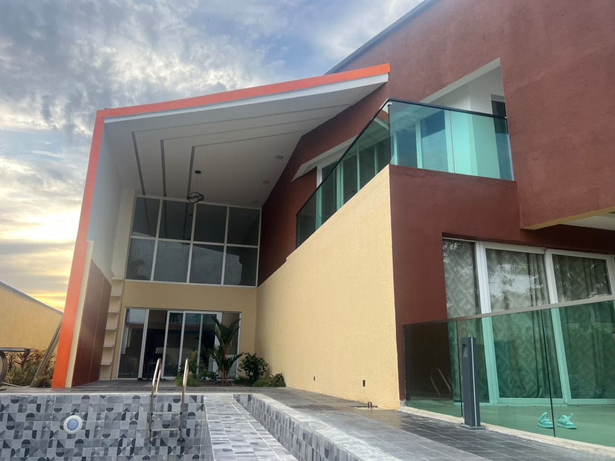Résidence avec piscine livrée par EBCD
